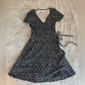 Hollister Blue and White Floral Wrap Dress